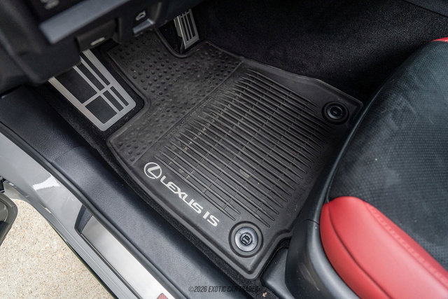 Used 2025 Lexus IS 500 w/ F-Sport Performance RWD image 39