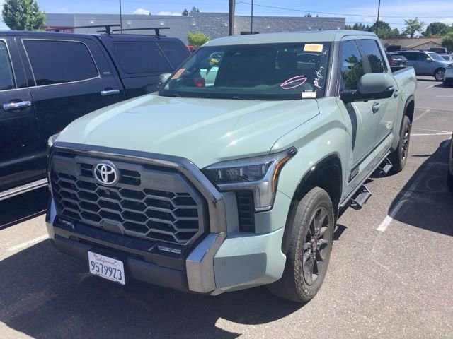 Used 2024 Toyota Tundra Platinum w/ TRD Off-Road Package AWD/4WD image 2
