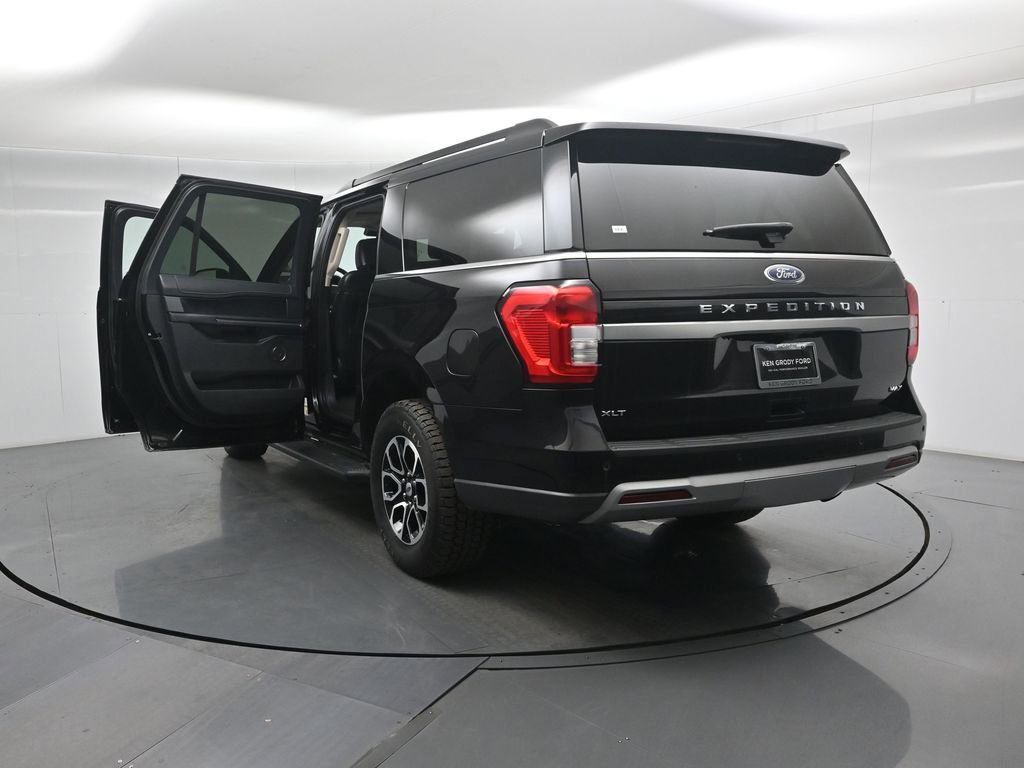 Certified 2024 Ford Expedition Max XLT image 32