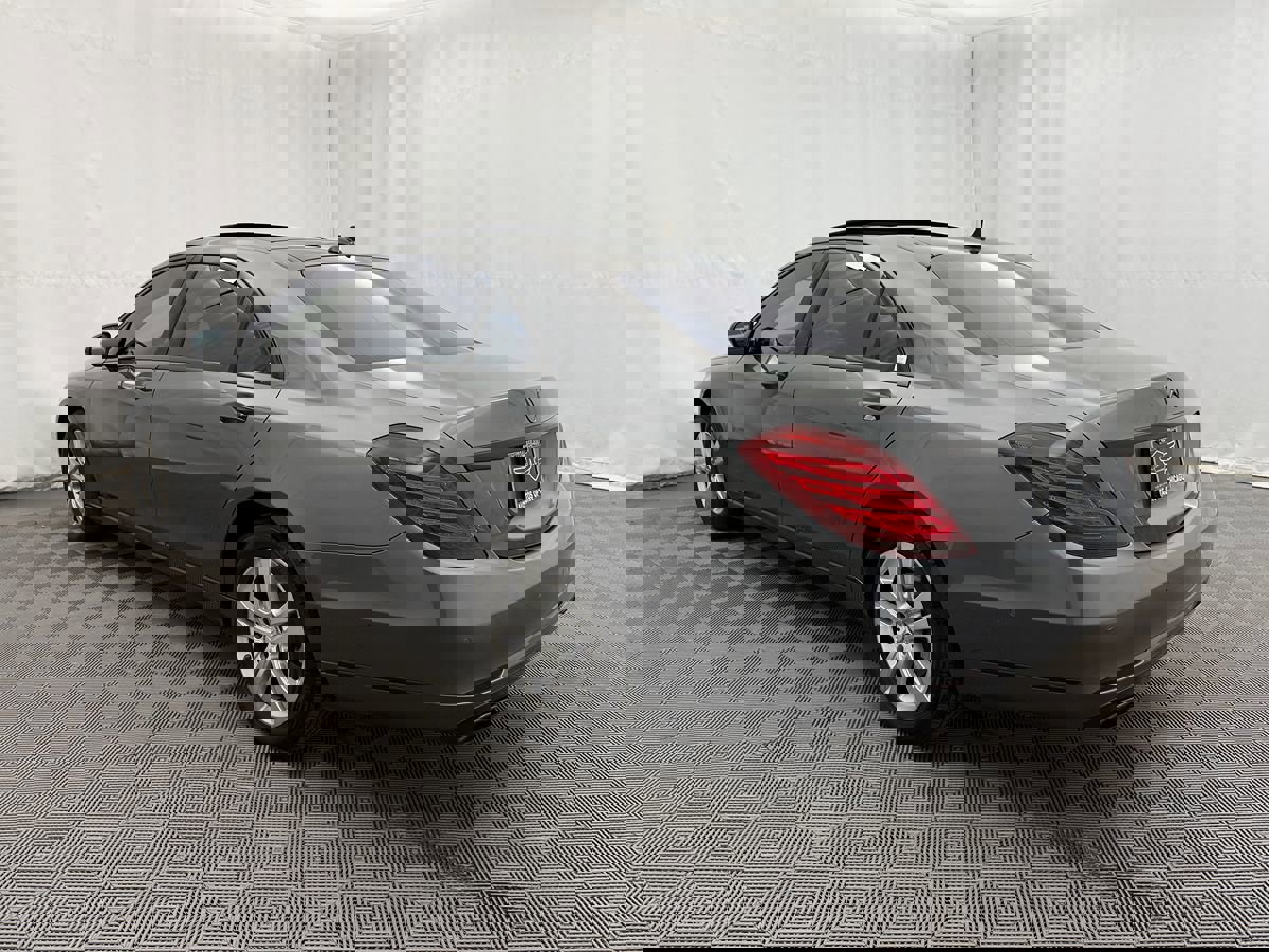 Used 2017 Mercedes-Benz S 550 4MATIC Sedan image 7