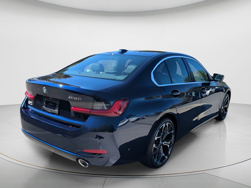 New 2026 BMW 330i Sedan w/ Premium Package RWD image 5