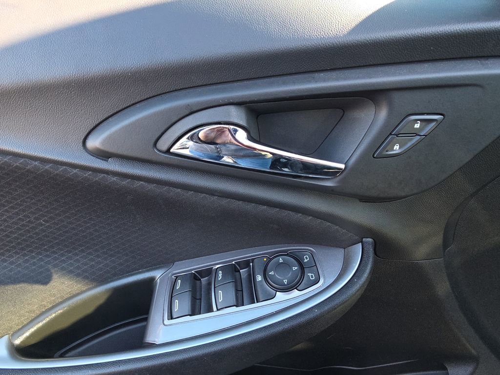 Used 2024 Chevrolet Malibu LT image 13