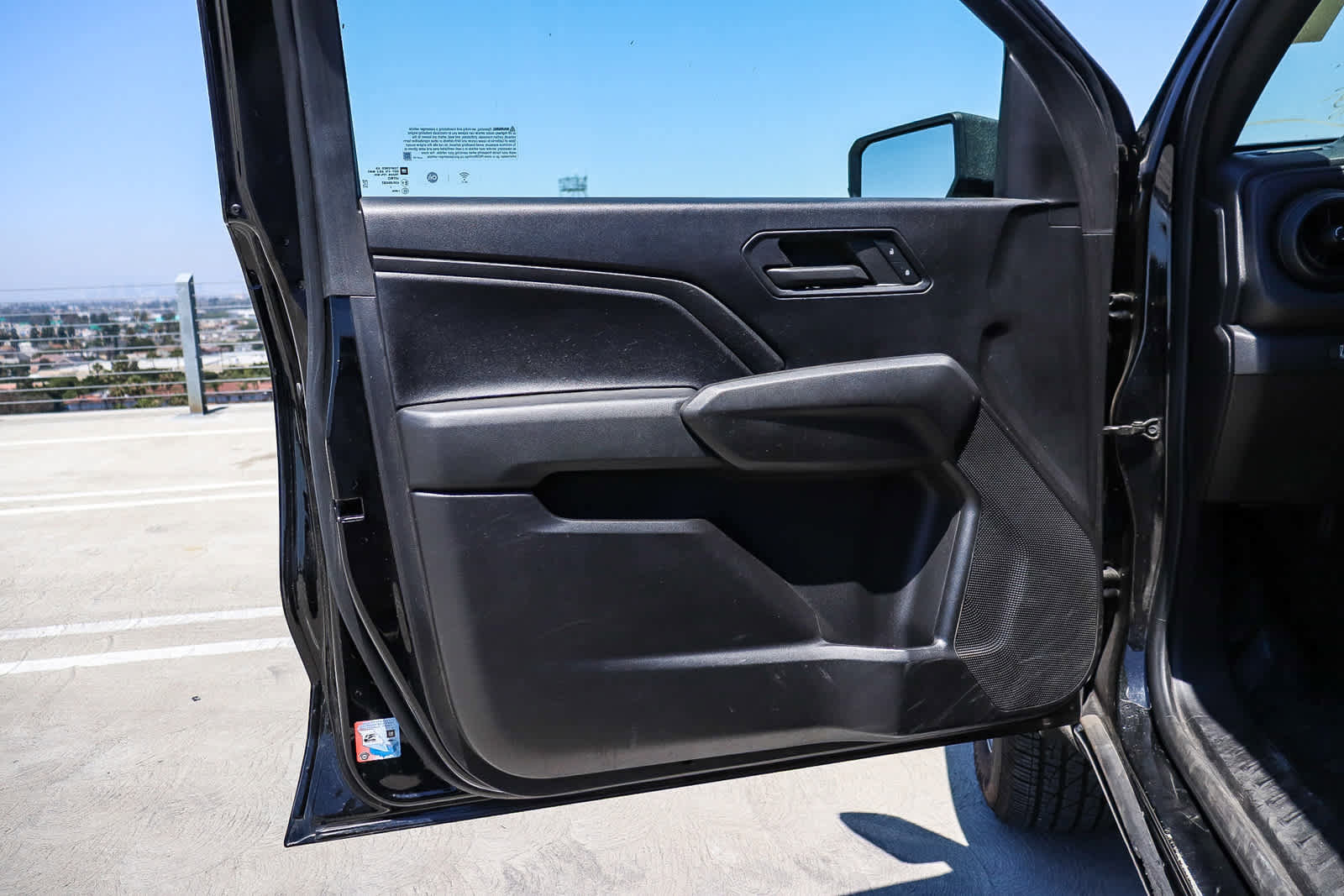 Used 2023 Chevrolet Colorado W/T RWD image 19