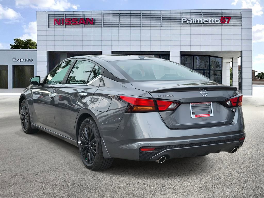 Used 2025 Nissan Altima 2.5 SV w/ SV Special Edition Package FWD image 4