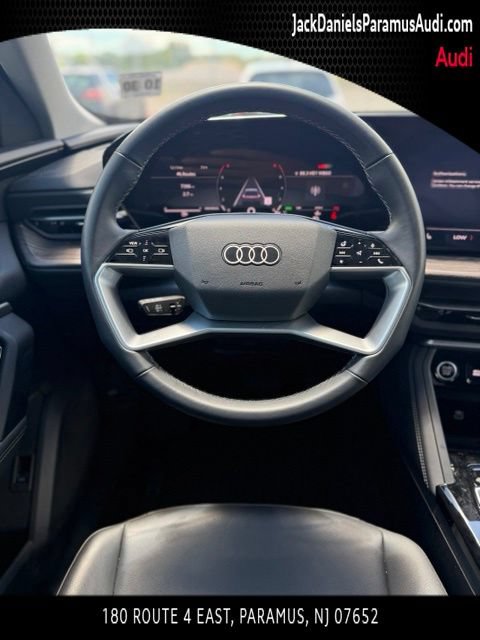 Used 2025 Audi Q5 Premium w/ Convenience Package AWD/4WD image 10