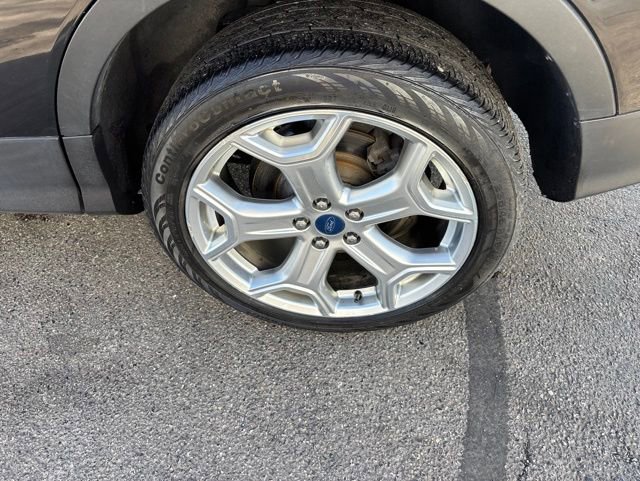 Used 2019 Ford Escape Titanium AWD/4WD image 47