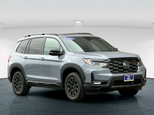 Used 2023 Honda Passport TrailSport image 8