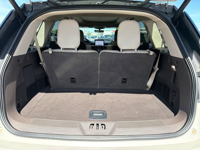 Used 2024 Lincoln Aviator Reserve w/ Equipment Group 201A image 25