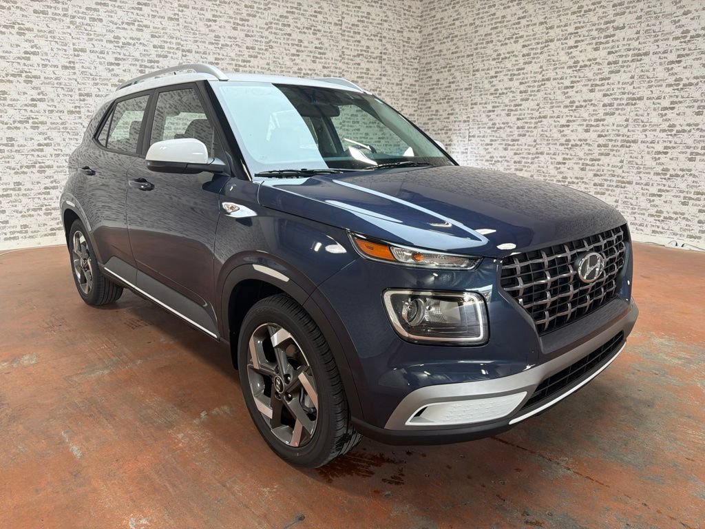 New 2026 Hyundai Venue SEL FWD image 9