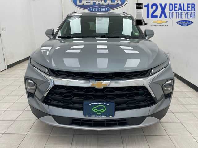 Certified 2024 Chevrolet Blazer LT w/ Convenience Package AWD/4WD image 16