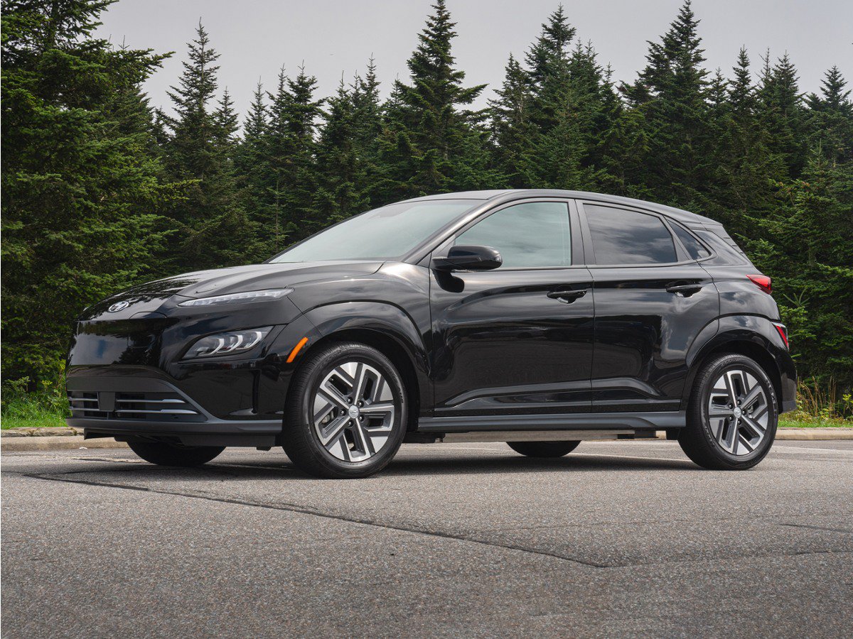 Used 2023 Hyundai Kona SE