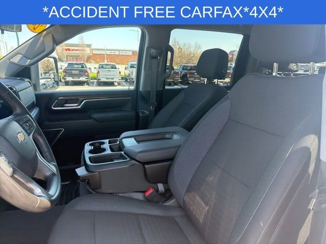 Used 2025 Chevrolet Silverado 2500 LT w/ Convenience Package image 19
