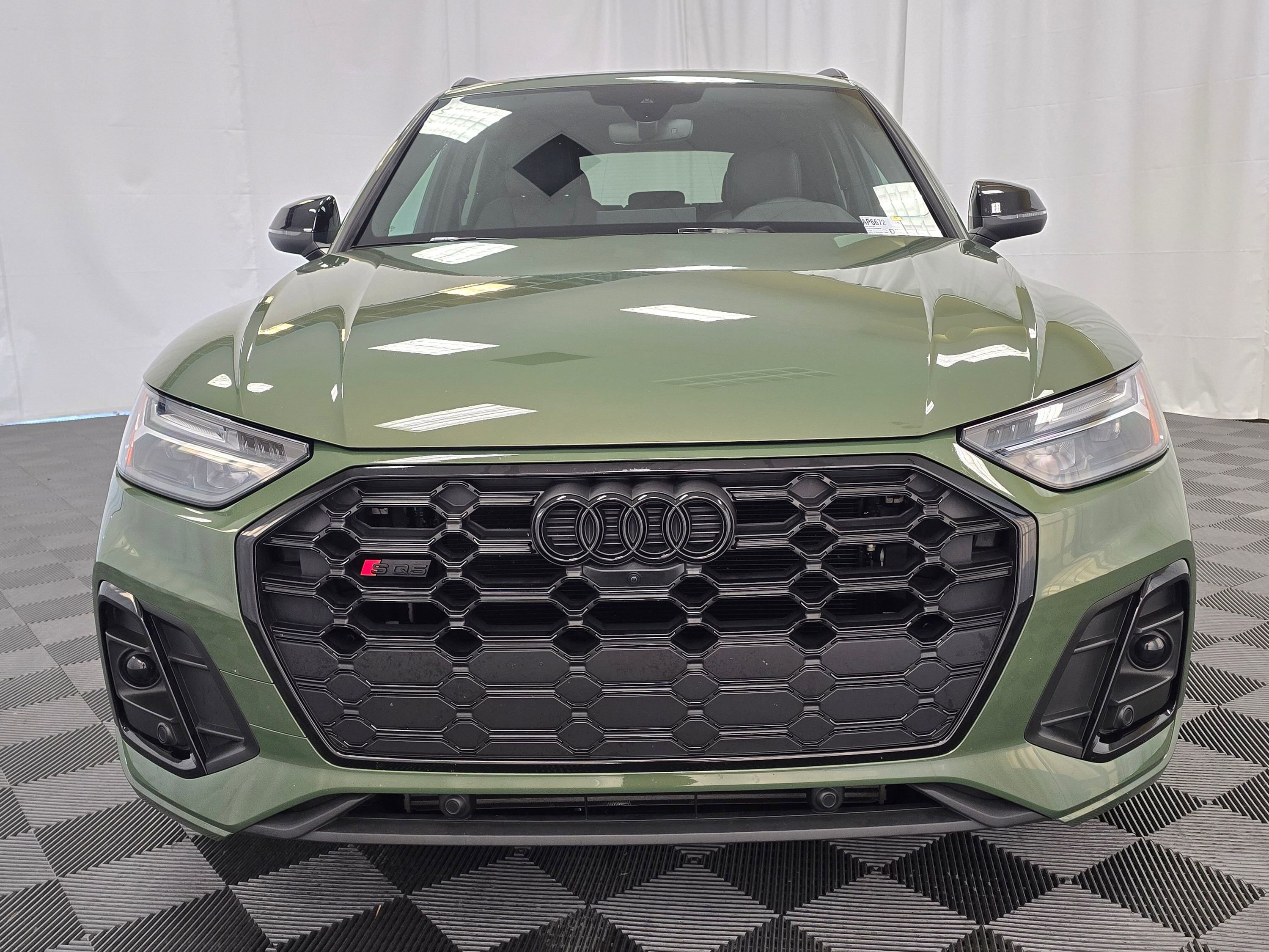 Used 2024 Audi SQ5 Premium Plus image 9