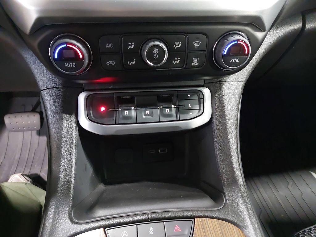 Used 2023 GMC Acadia SLE w/ Driver Convenience Package AWD/4WD image 22