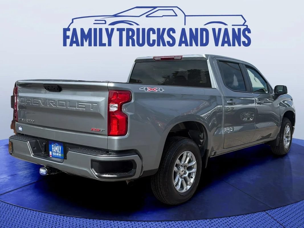 Used 2023 Chevrolet Silverado 1500 RST AWD/4WD image 5