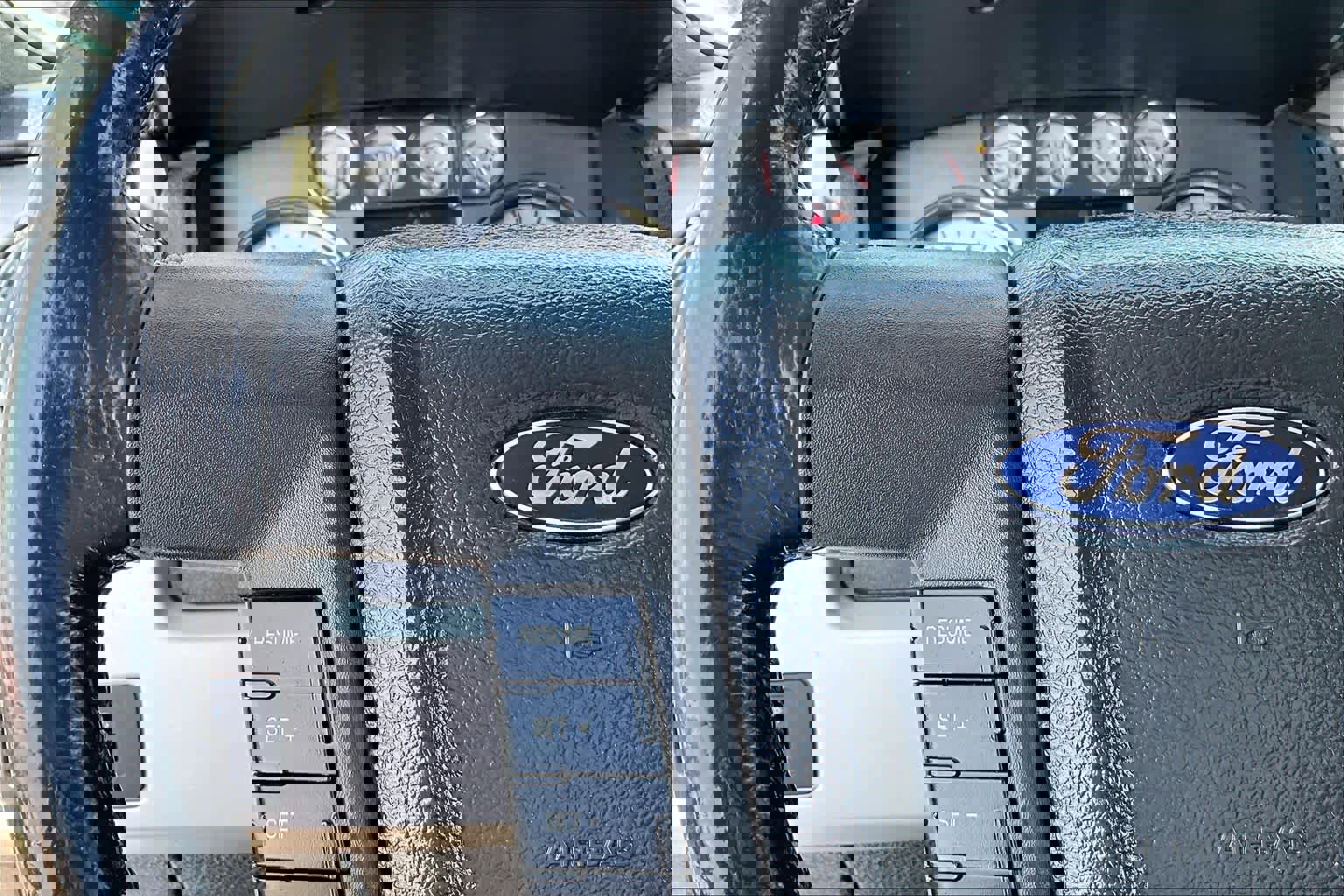 Used 2010 Ford F150 Lariat image 22