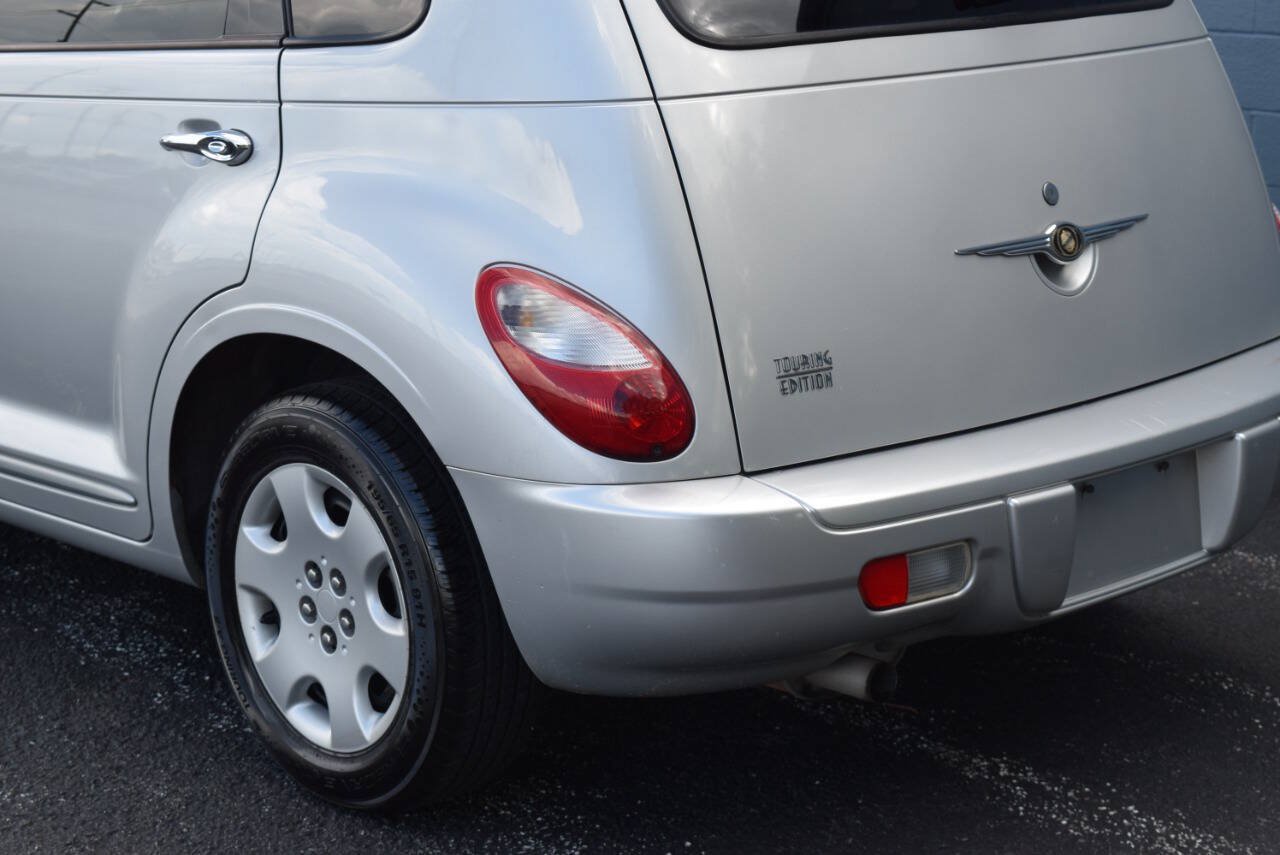 Used 2006 Chrysler PT Cruiser Touring FWD image 8