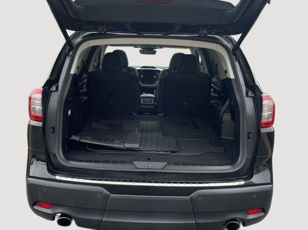 Certified 2023 Subaru Ascent Onyx Edition Limited AWD/4WD image 7