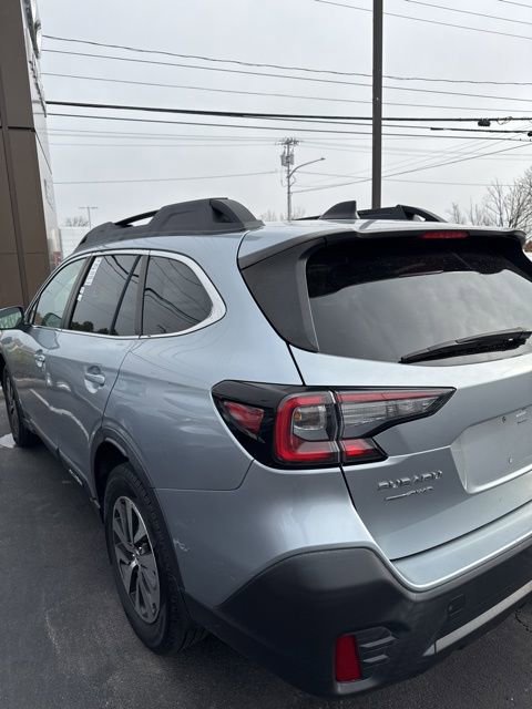 Used 2020 Subaru Outback Premium image 10