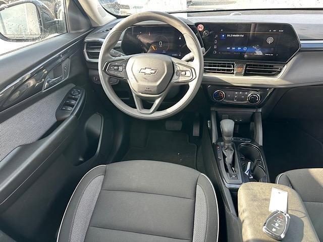 Used 2024 Chevrolet TrailBlazer LT image 22
