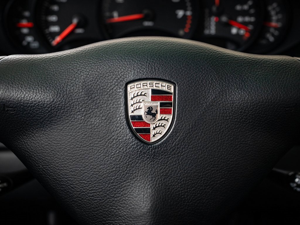 Used 2001 Porsche 911 Carrera 4 image 28