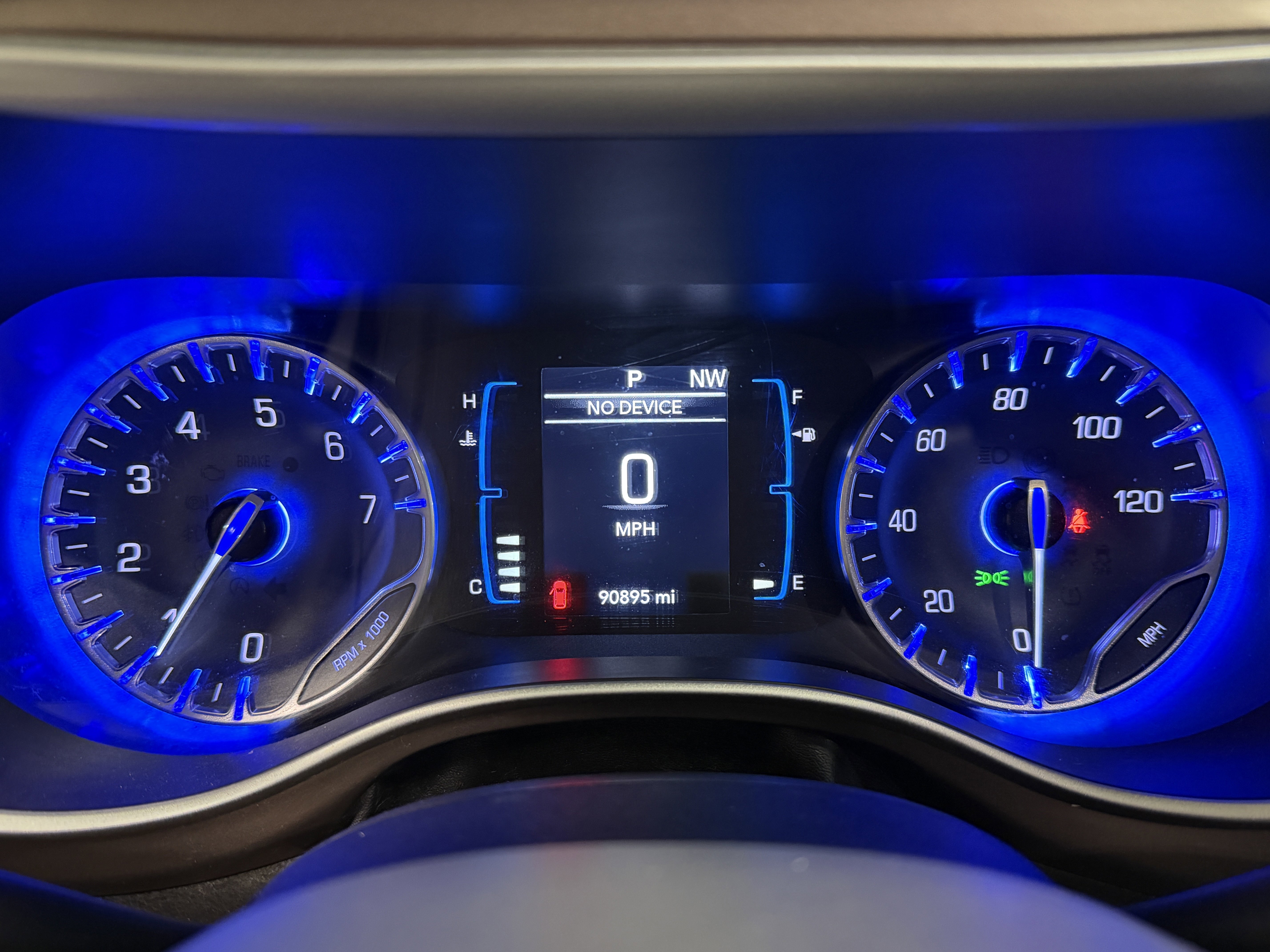 Used 2017 Chrysler Pacifica Touring w/ Tire & Wheel Group image 15