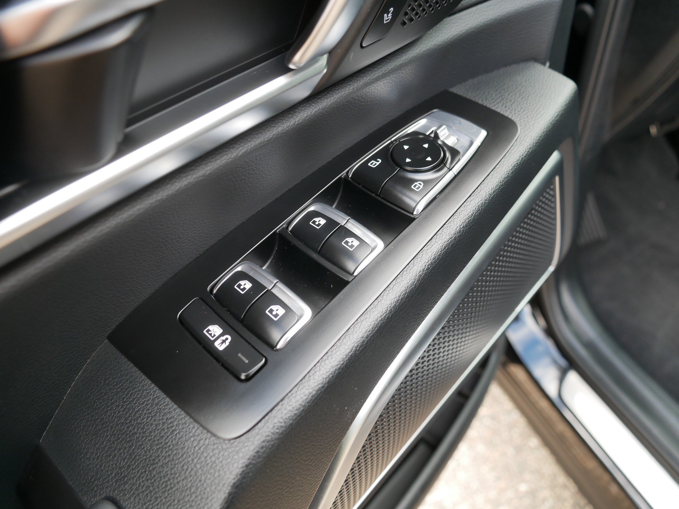 Certified 2025 Kia Telluride SX Prestige X-Line AWD/4WD image 19