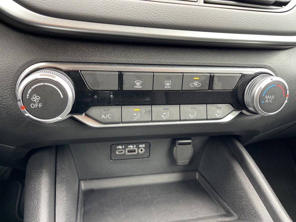 Used 2025 Nissan Altima 2.5 S image 12