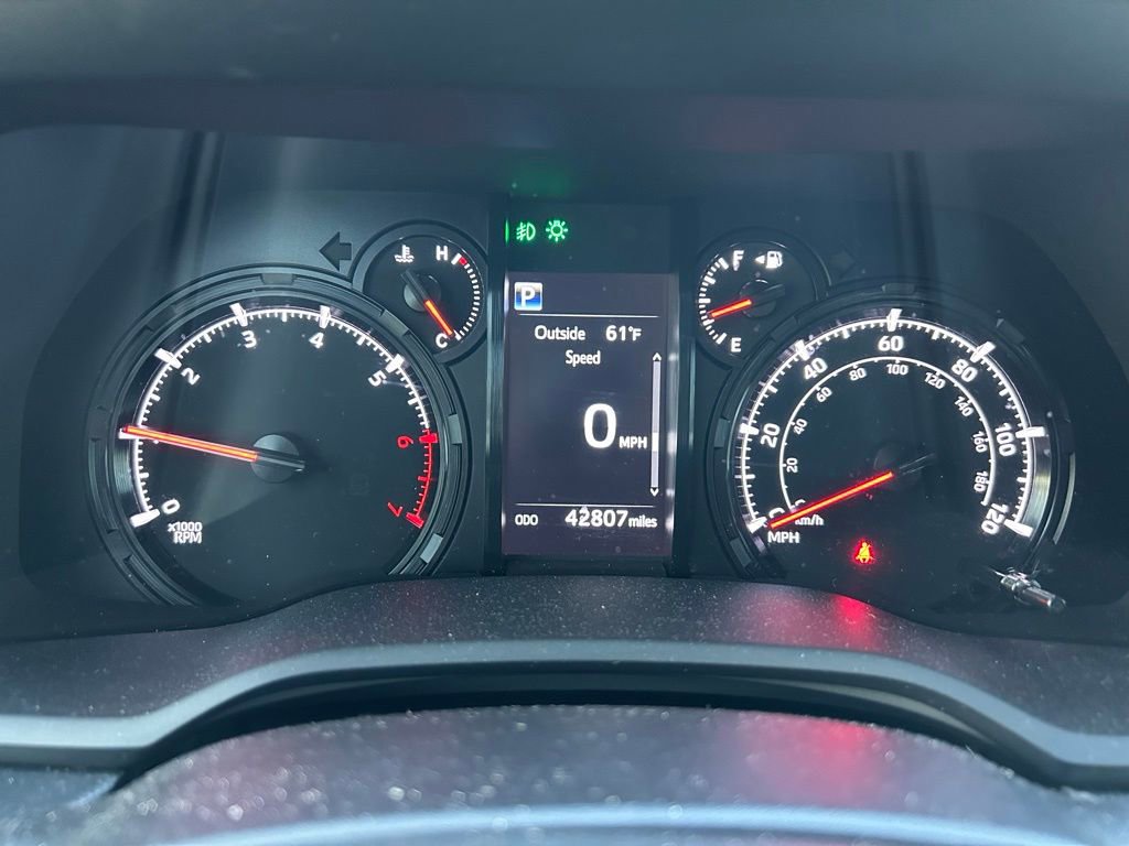 Used 2024 Toyota 4Runner SR5 image 24