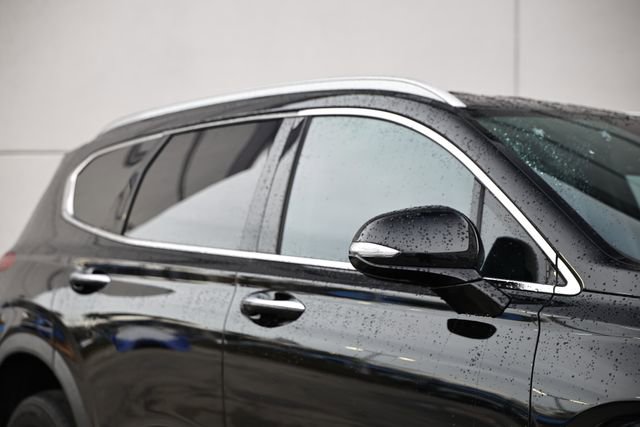 Used 2023 Hyundai Santa Fe Blue image 3