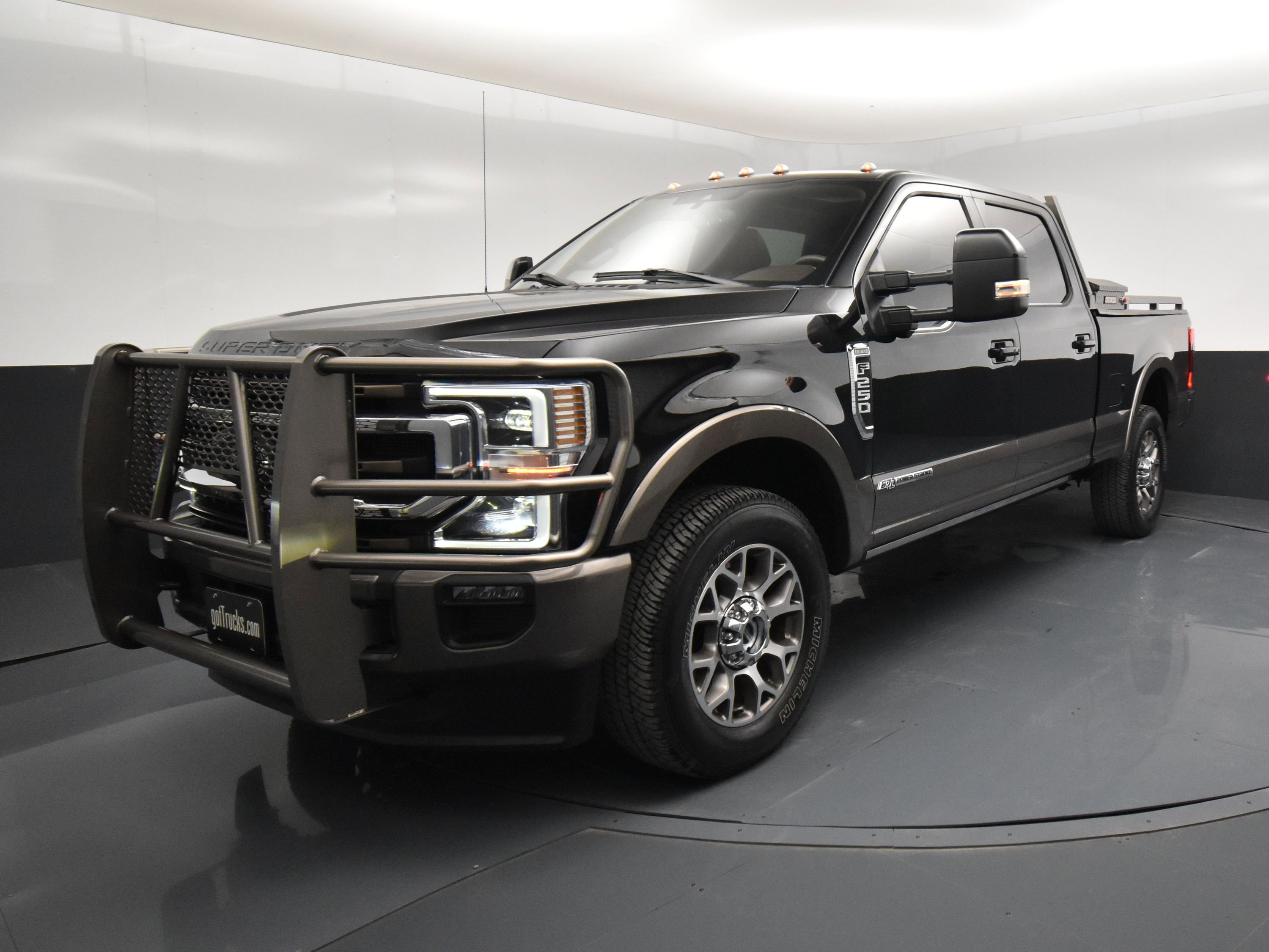 Used 2020 Ford F250 King Ranch w/ King Ranch Ultimate Package image 2
