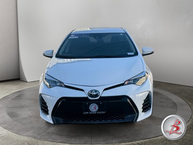 Used 2018 Toyota Corolla SE image 2