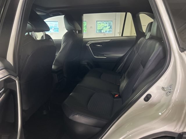 Used 2022 Toyota RAV4 XSE AWD/4WD image 22