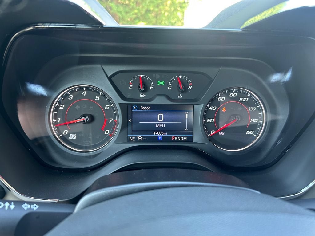 Used 2024 Chevrolet Camaro LT RWD image 14