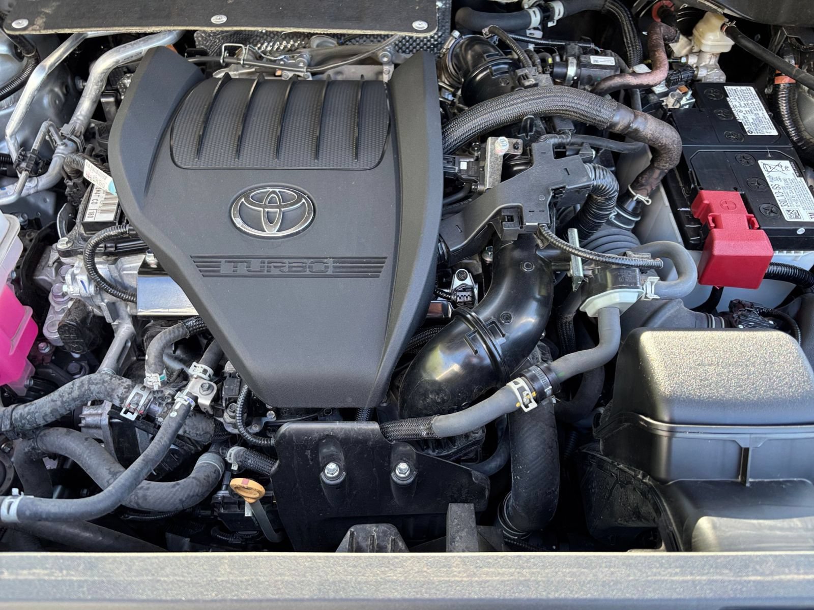 Used 2025 Toyota Highlander XSE AWD/4WD image 30