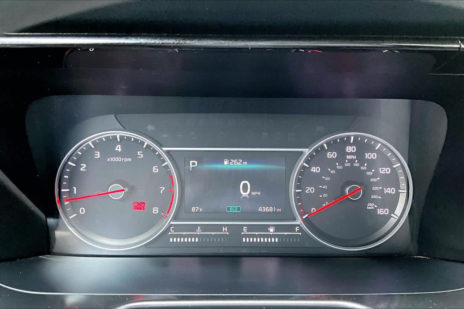 Used 2023 Kia Sorento LX FWD image 25