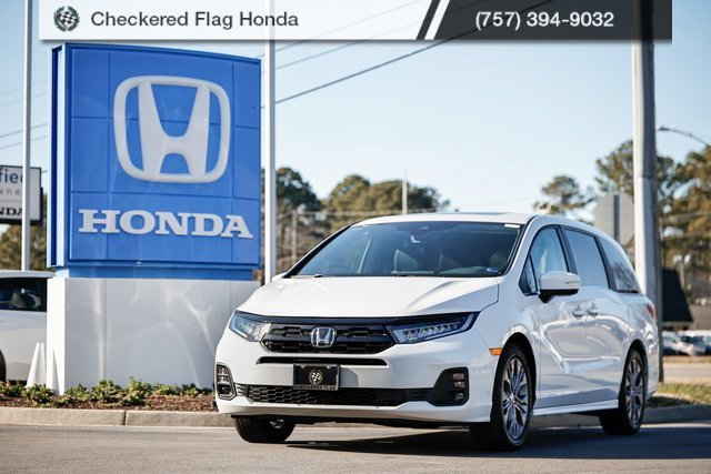 Certified 2025 Honda Odyssey Touring image 1
