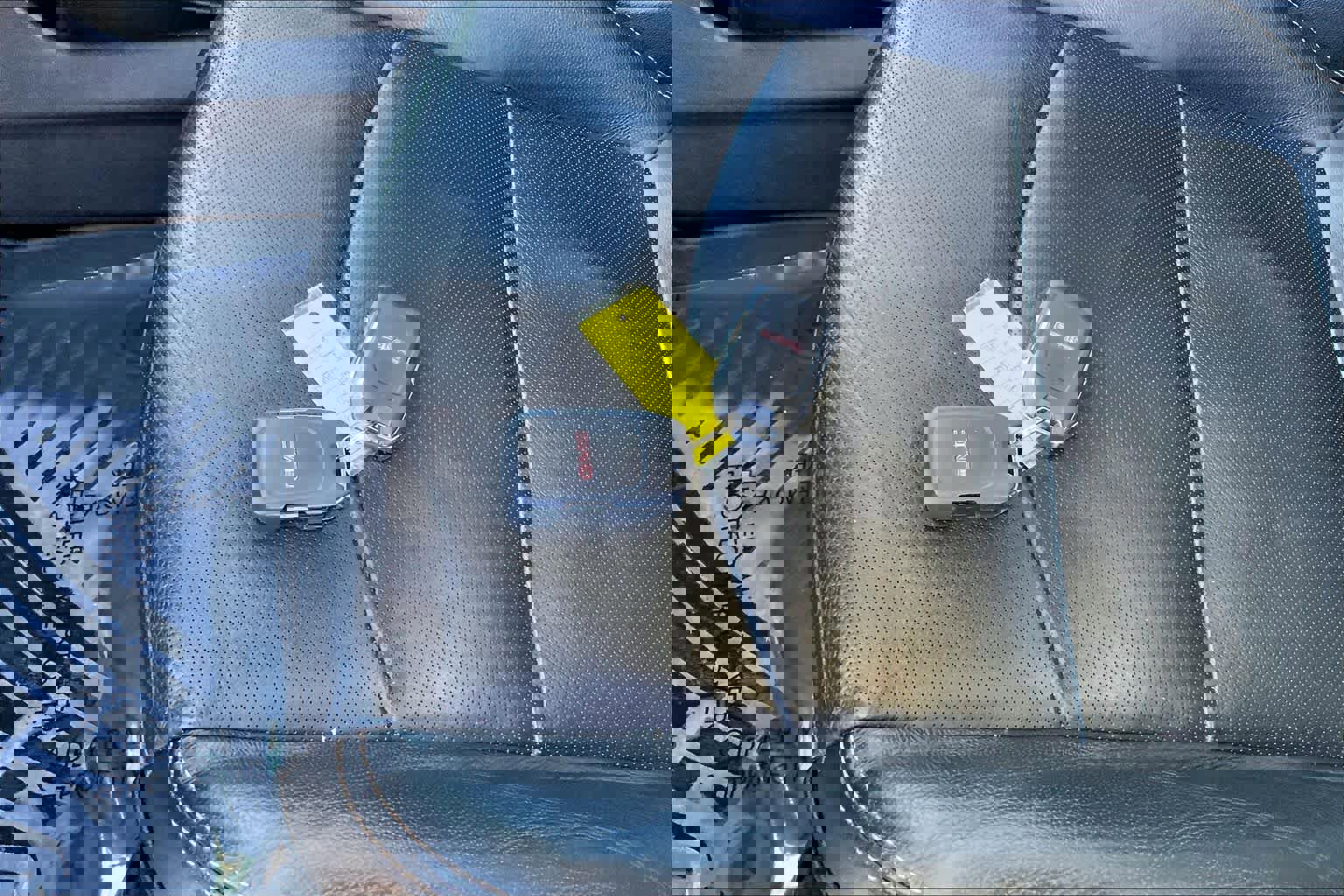 Used 2021 GMC Terrain SLT w/ Infotainment Package II image 15