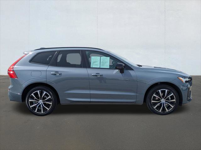 Used 2023 Volvo XC60 B5 Plus w/ Protection Package Premier image 6