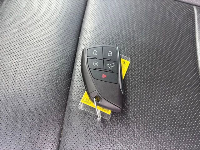 Used 2024 GMC Sierra 3500 SLT w/ SLT Premium Package image 18