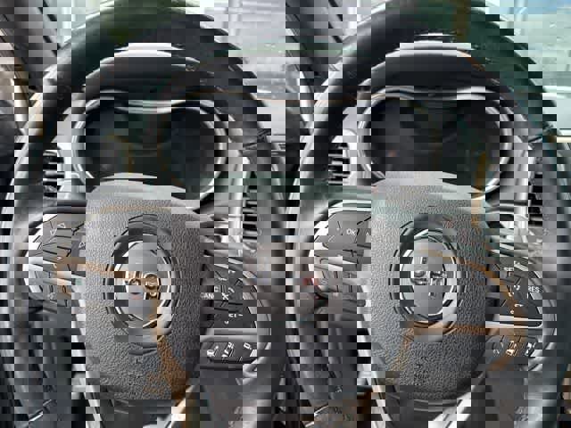 Used 2016 Jeep Grand Cherokee Limited 75th Anniversary image 9