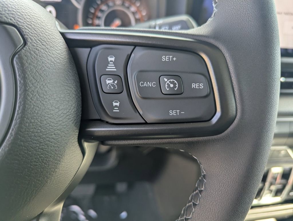 New 2026 Jeep Gladiator Sport image 18