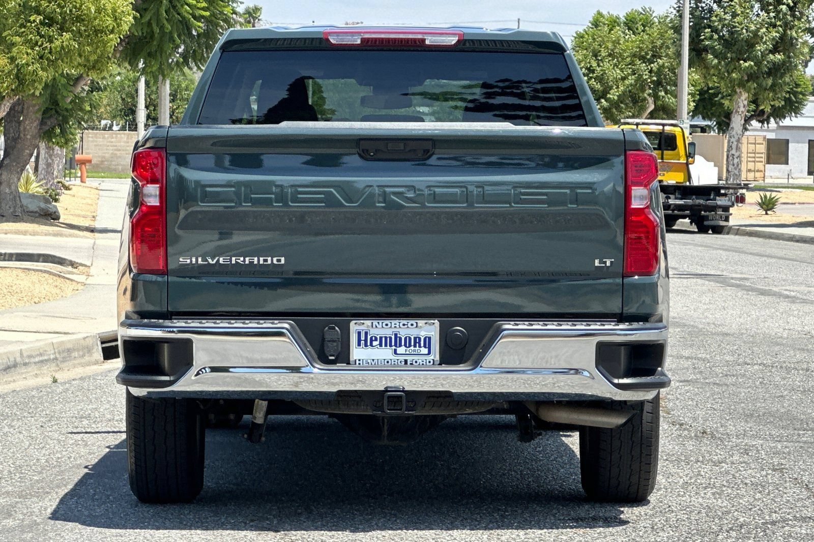 Used 2025 Chevrolet Silverado 1500 LT RWD image 5