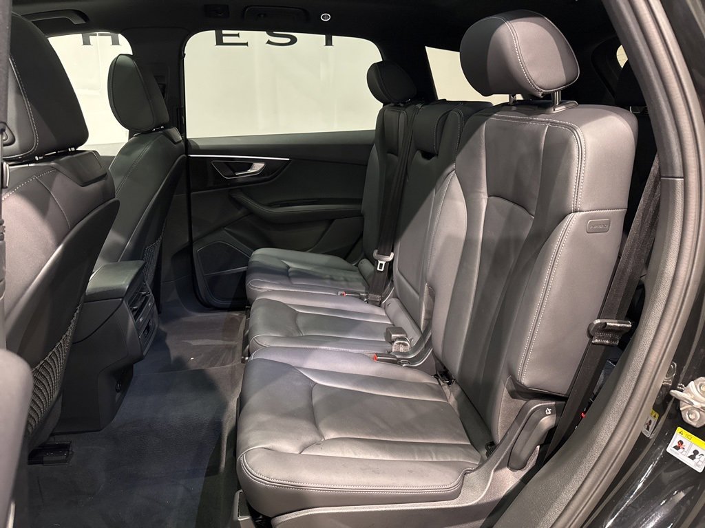 Used 2025 Audi Q7 3.0T Premium Plus image 36