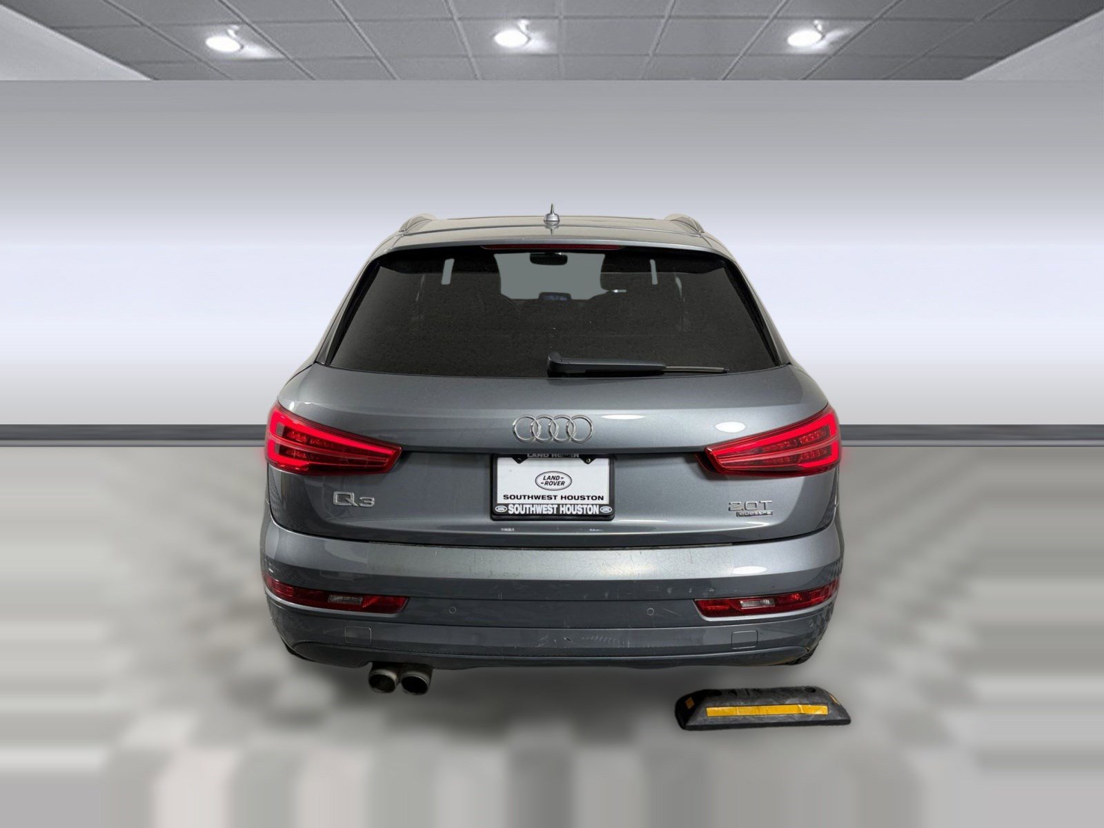 Used 2017 Audi Q3 2.0T Premium Plus AWD/4WD image 10