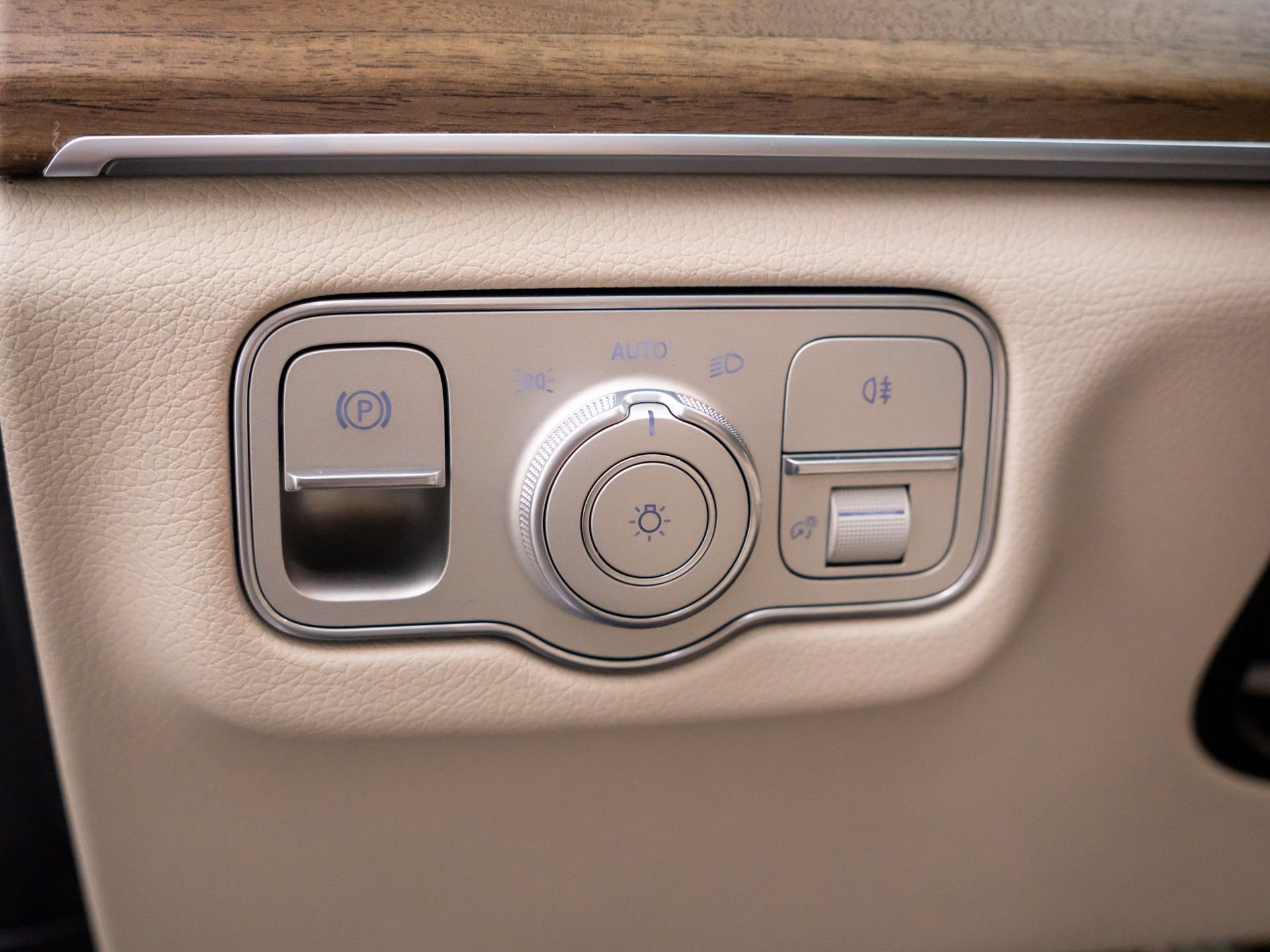 Used 2026 Mercedes-Benz GLS 450 4MATIC image 20