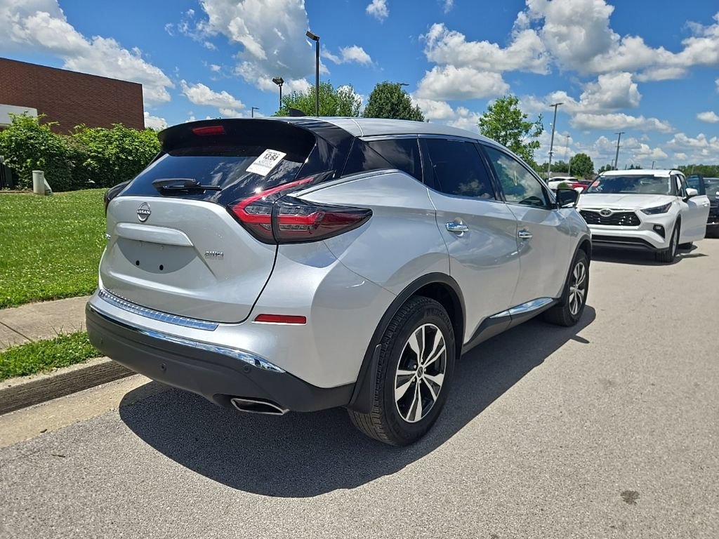 Used 2023 Nissan Murano S AWD/4WD image 3