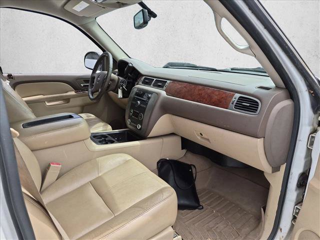 Used 2011 GMC Sierra 1500 SLT w/ SLT Convenience Package AWD/4WD image 13