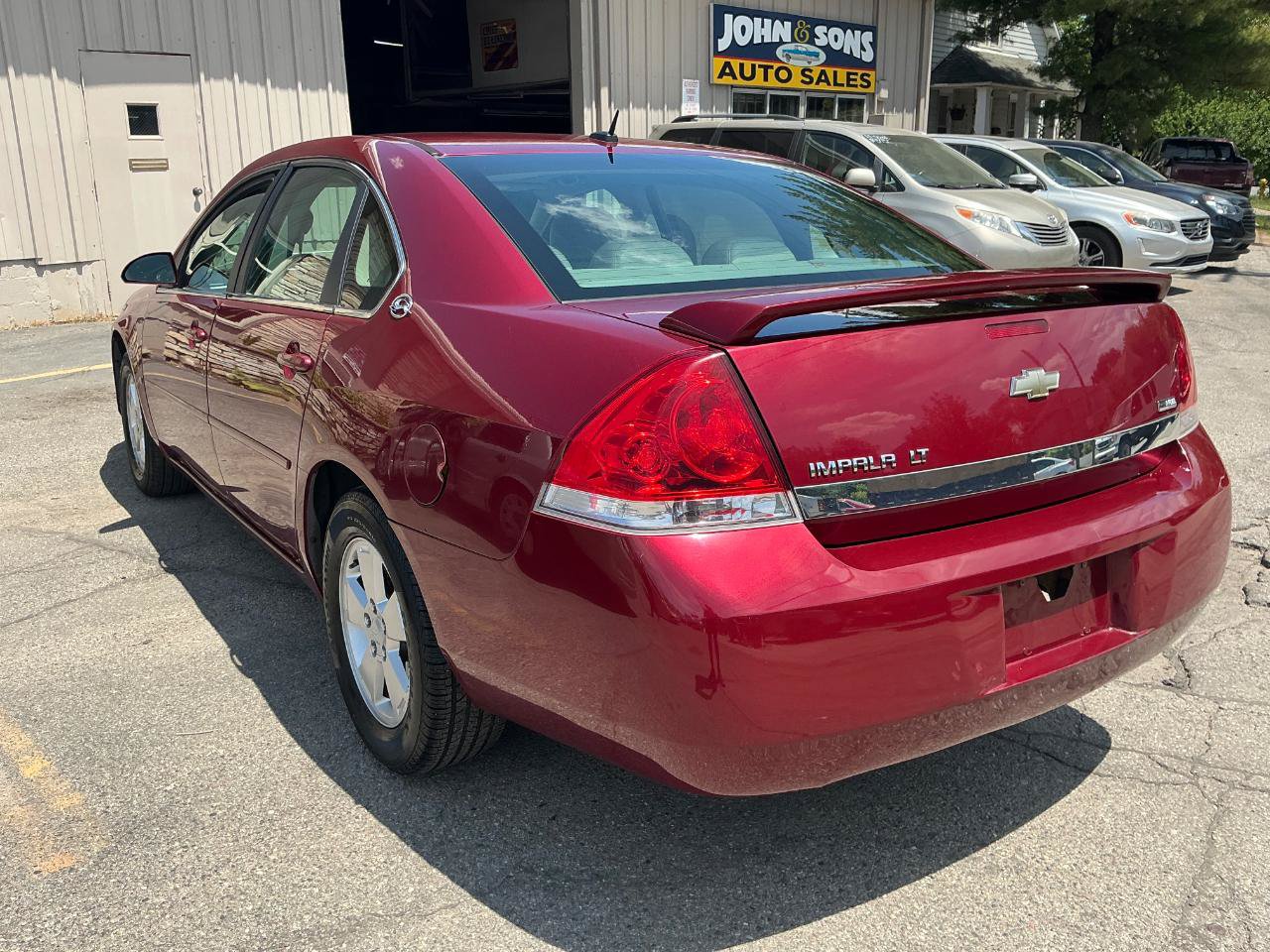 Used 2008 Chevrolet Impala LT w/ Luxury Edition Package FWD image 5