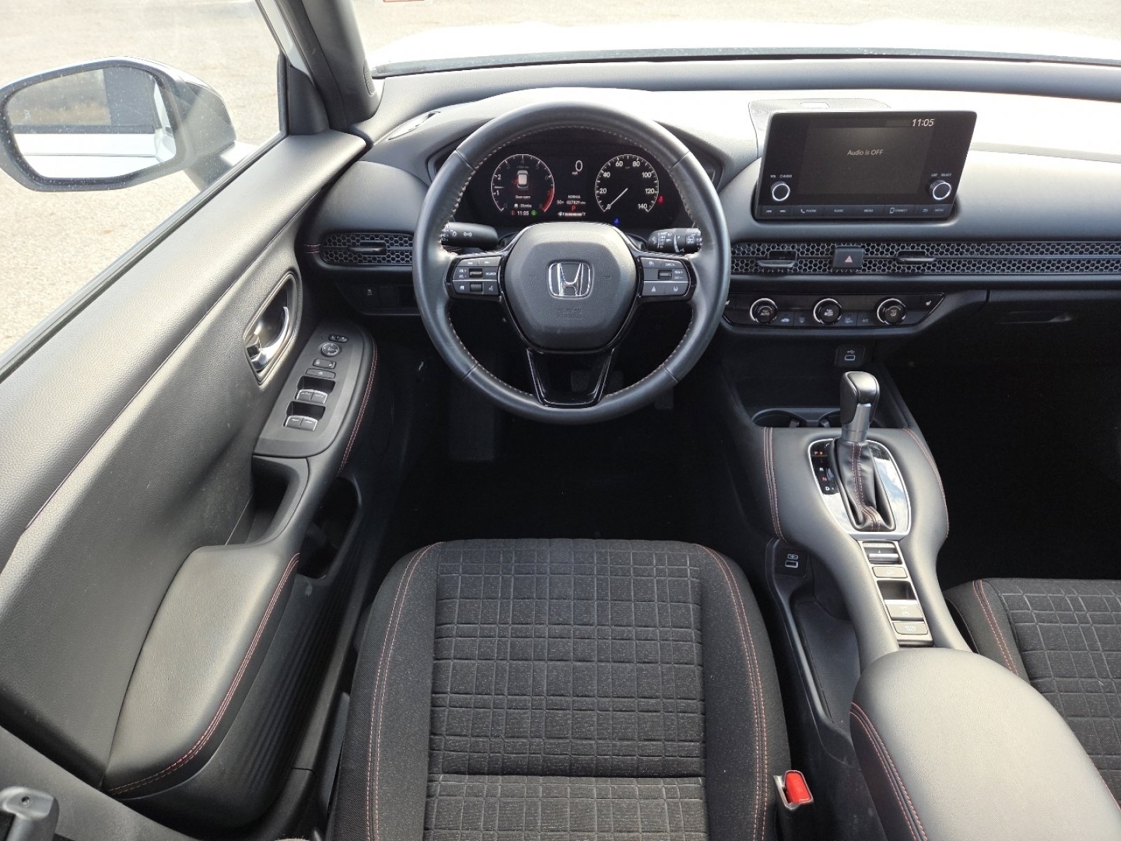 Used 2023 Honda HR-V Sport image 25